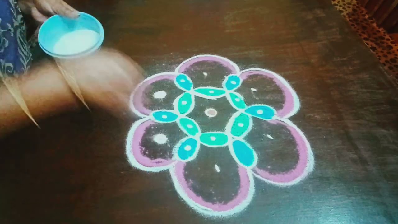 5—3 சந்து புள்ளி நாளை வெள்ளிக் கிழமை அழகான குட்டி பூ கோலம் 