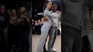 Rodrigue et Amy Kizomba 🥰💃🏻🕺🏾 #kizomba #dance #urbankiz #connected