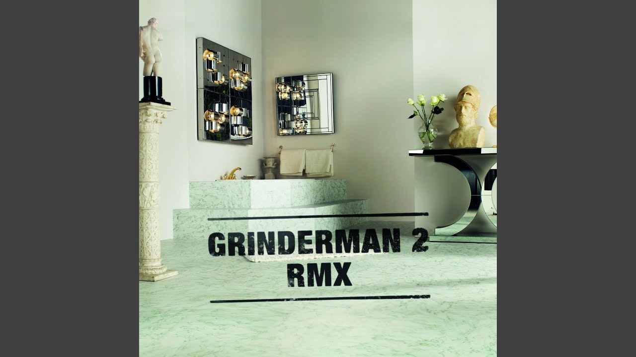在 YouTube 上觀看「Evil (Silver Alert Remix) (feat. Matt Berninger)」