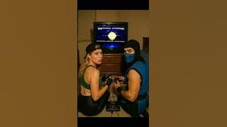 ❄️ SubZero vs Sonya in Real Life! Retro MK Vibes!