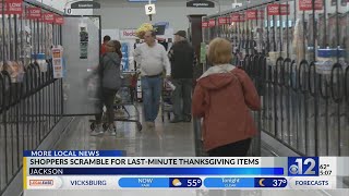 Last-minute shoppers pack stores ahead of Thanksgiving