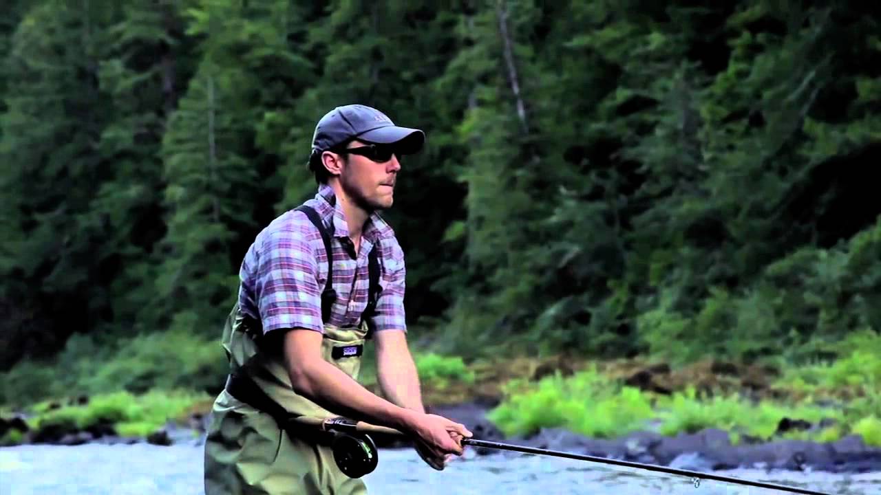 Fly Fishing for Steelhead - Switch Rod - Red Truck Fly Rod - Time to Fish  California 