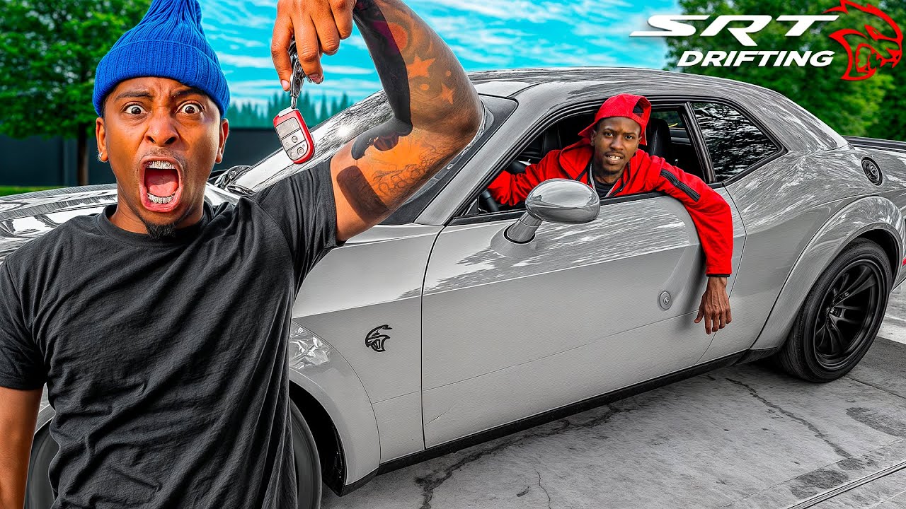 МОЙ БРАТ ФАННИМАЙК ПОЗВОЛИЛ МНЕ ПОКАТАТЬ ЕГО HELLCAT REDEYE!