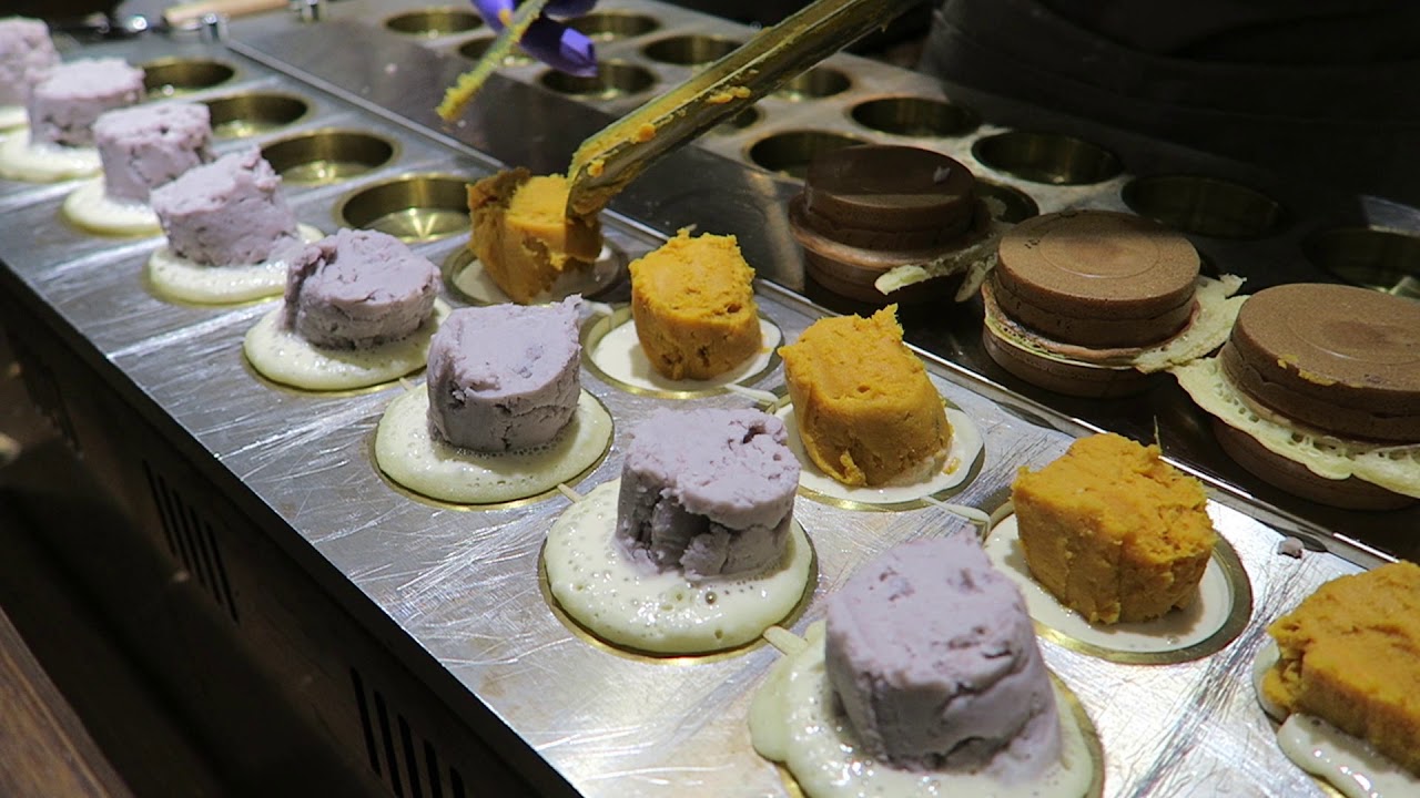 Wheel pies full of super fillings-Taiwanese street food 內餡七公分的紅豆餅 要炸開你的視覺跟味覺-青畑九號豆製所