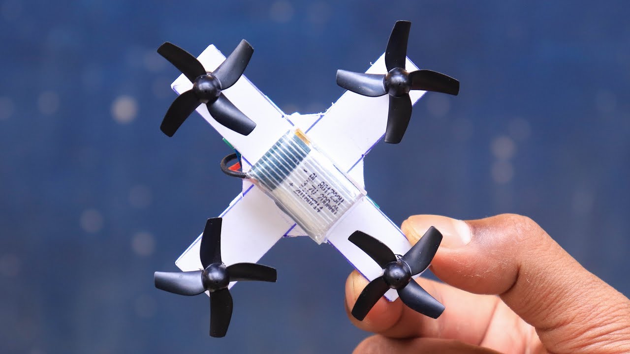 Cómo hacer un mini drone casero - YouTube