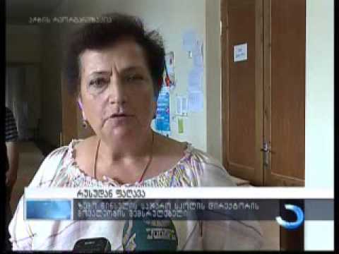 რეაბილიტირებულ 9 საჯარო სკოლას მერხები, სკამები, დაფები, კარადები გადაეცა