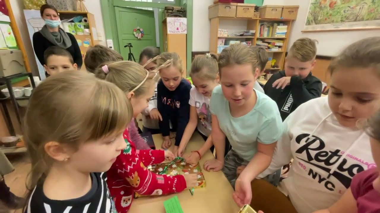 Karácsonyi Meglepetés Alsósoknak 2021.