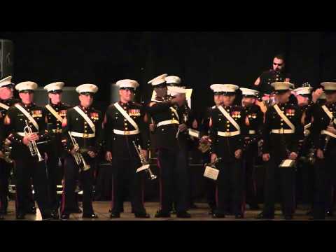 "Gangnam Style / Thunderstruck" live by the Third Marine Aircraft Wing Band