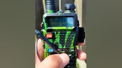 ISS repeater outdoor with Baofeng UV5r and plug-in antenna! 11/06/2023! 14:40MESZ (12:40UTC)!