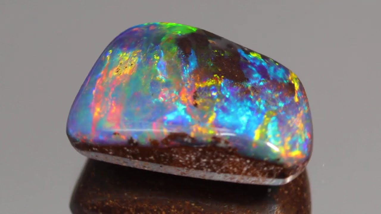 天然ボルダーオパール 3.40ct マルチ美遊色オーストラリア 絶賛!!希少 