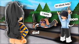 OUR *PARENTS* JOINED US IN MM2!! (FUNNY MOMENTS)