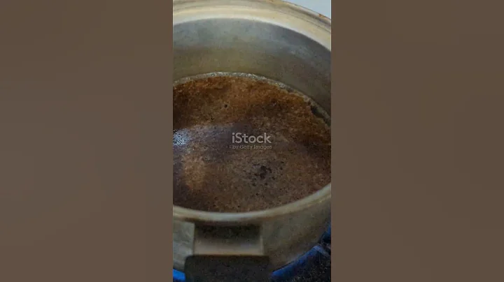 Water Can Boil AND Freeze at the Same Time?! #science #facts #facts #shorts