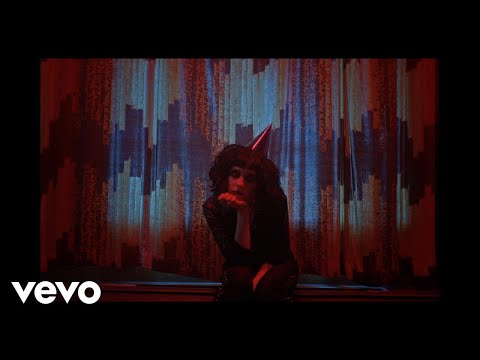 Pale Waves - New Year's Eve