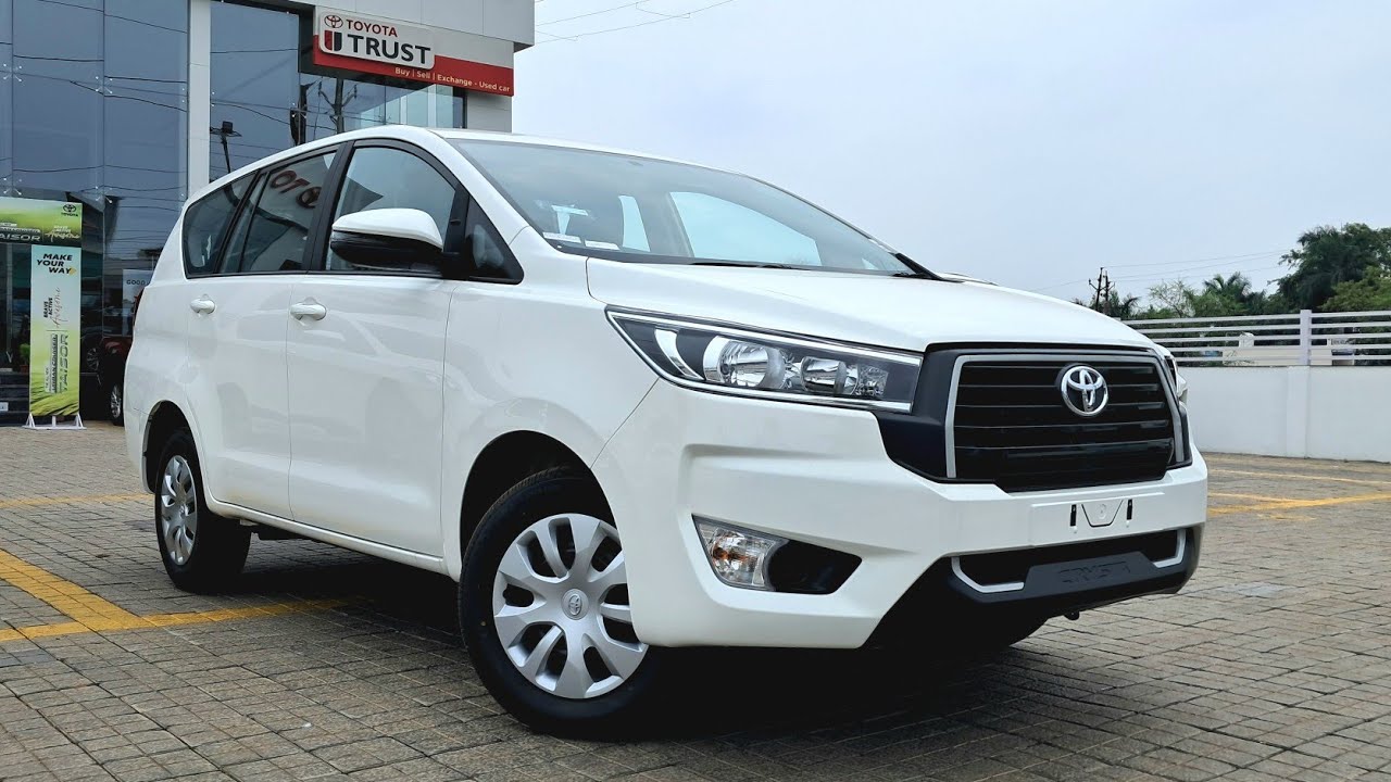 Innova Base Only 19.99 Lakhs 🔥 2025 Toyota Innova Crysta Base Model GX Review - YouTube