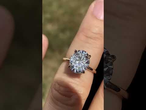 Forever One Oval Brilliant Cut Lab Grown Diamond Loose Stone ring video