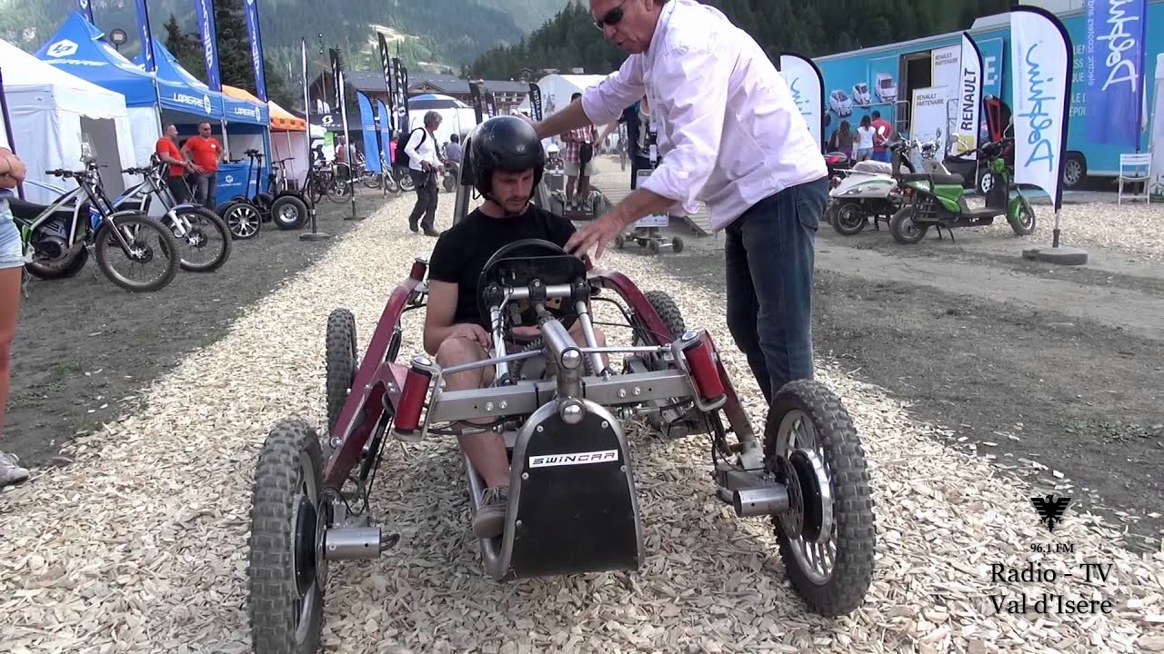 Le Salon du Véhicule Electrique a son véhicule araignée, la Swincar