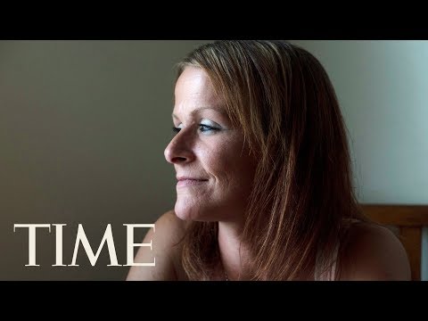 Officer Offered An Opioid Addict A Second Chance At Life Without Drugs | The Opioid Diaries | TIME