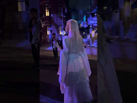 去年に引き続き白ゾンビさんを追いかける再び　ハロウィーンホラーナイト2023 USJ ユニバ　ハロウィン　ホラナイ　#zombie　#halloween　#usj　＃アイドルゾンビ
