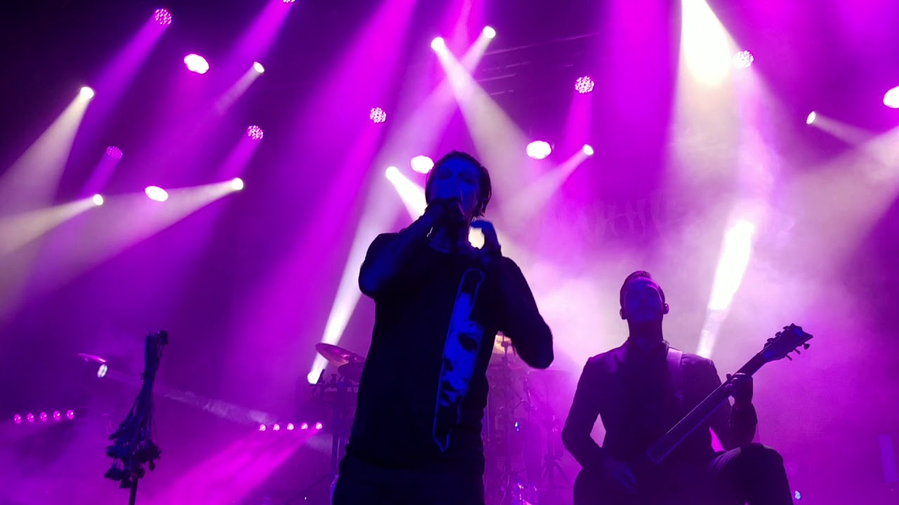 Motionless In White "Queen For Queen" live YouTube