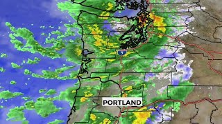 Keeping it wet with a chance of thunderstorms around the PNW Sunday
