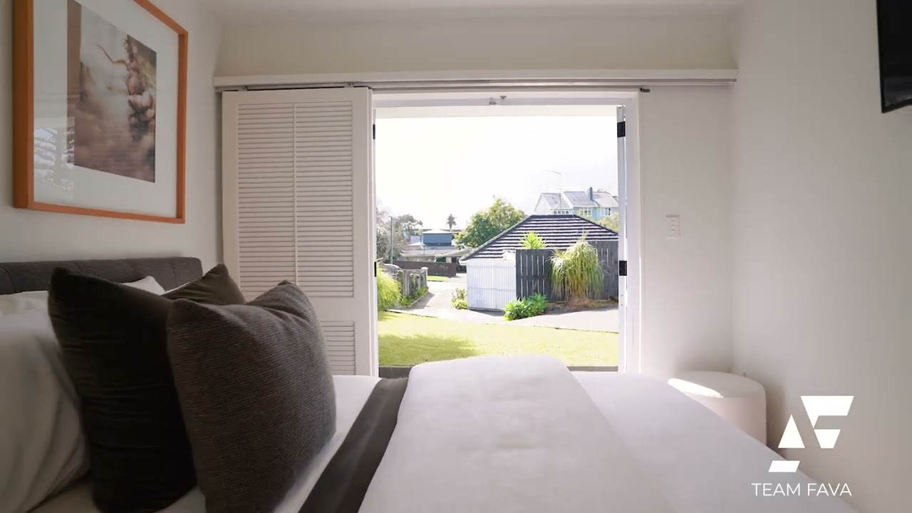 // G O L D E N | 55A Mission Bay, Mission Bay | Andrew Fava & Enes Bashota