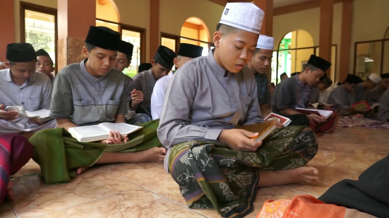 PROFIL ISLAMIC BOARDING SCHOOL (IBS) AL-MUBAROK MTsN 1 JEPARA