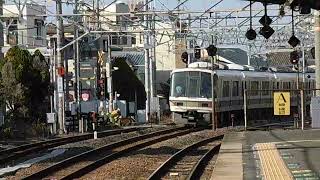 【JR西】大和路線　221系8両固定　大和路快速大阪行き　柏原駅通過