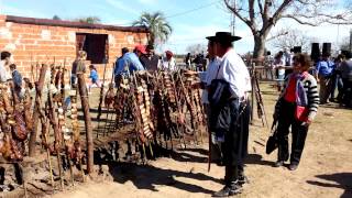 Fiesta del MENCHO EN YATAY TI CALLE CORRIENTES