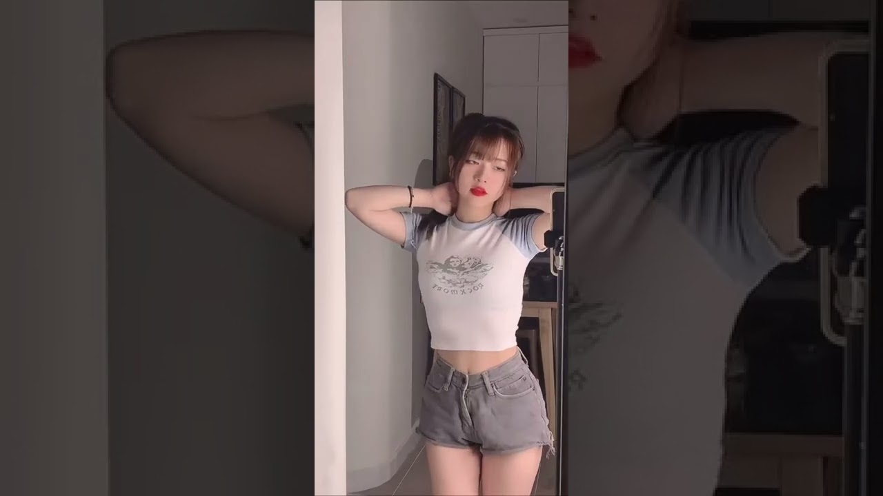 Quán em có bán cà phê - Hưng Hack Remix