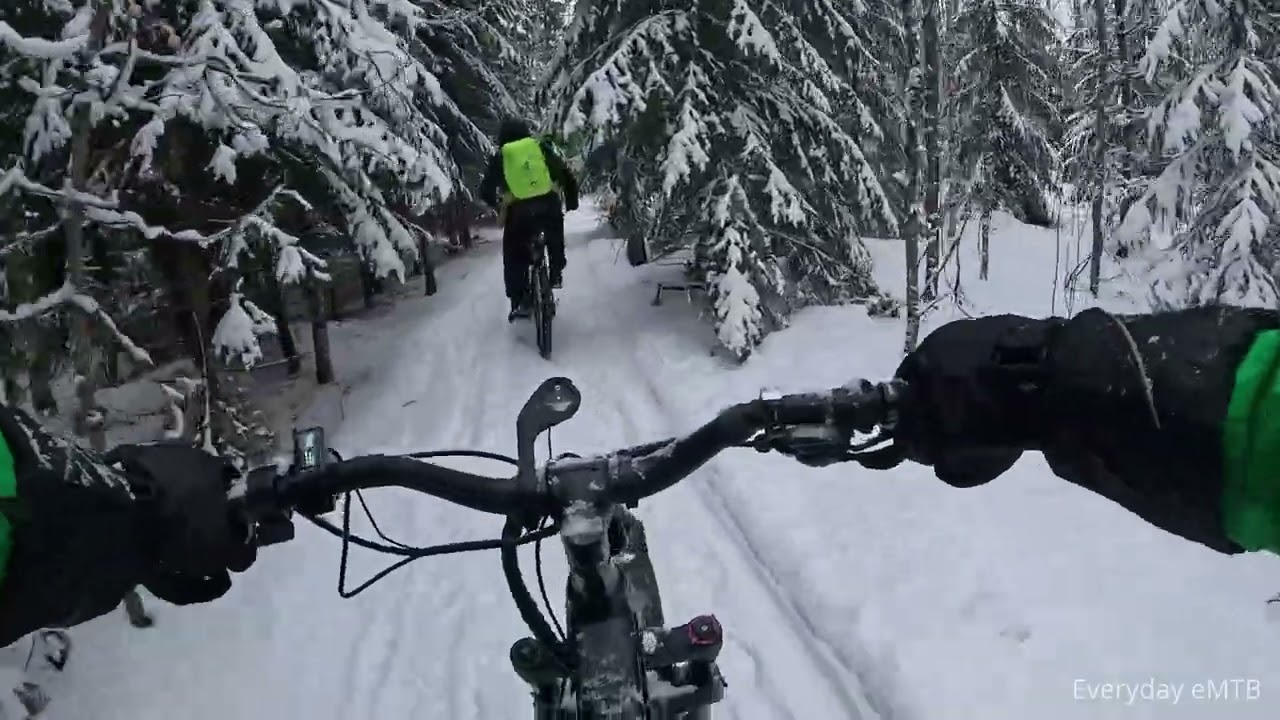 Falling,Crashing and Getting Lost: eMTB Trip on Snow Trails
