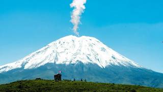 Arequipa, Peru: Land of volcanoes, canyons and snowy mountains - Full Documentary screenshot 2