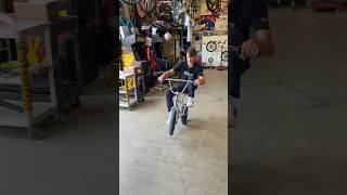 Wheelie a 16 inch bmx bike 😂 #bmxlife #bikelife #bike #sebikeslife #wheelie