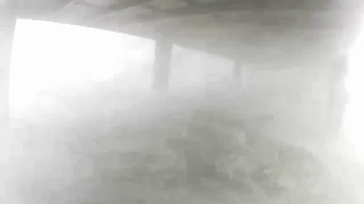 Video out of Port Fourchon shows power of Hurrican...