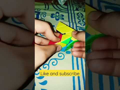 pyramid cube on