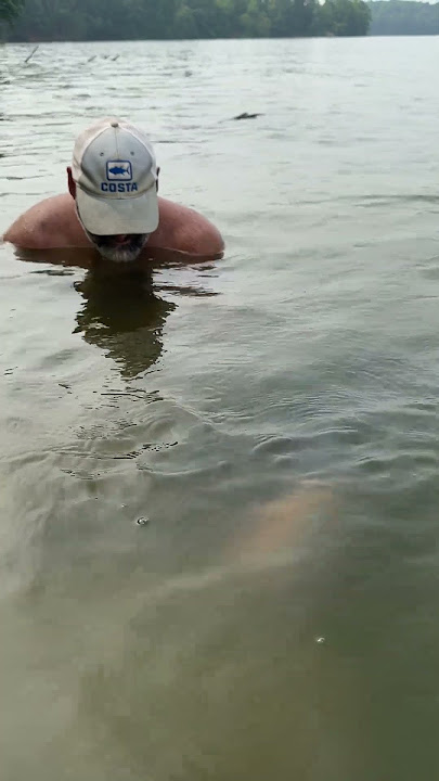 WHEN FISHING GOES WRONG
