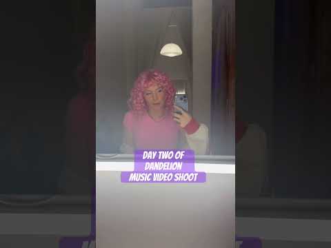 We love the curls 🩷