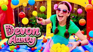 Bounce House Counting and Colors 🎈 Learn Numbers and Spelling