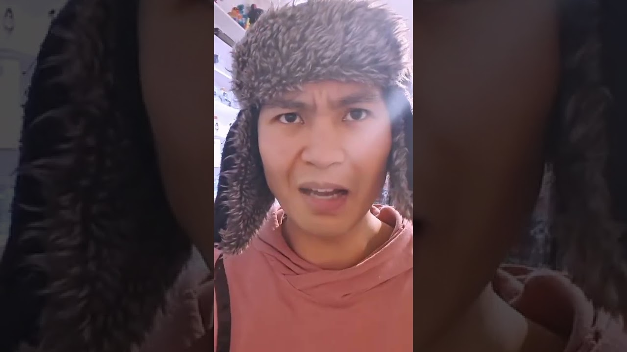 Kuriose Gegenstände im Manga Laden 