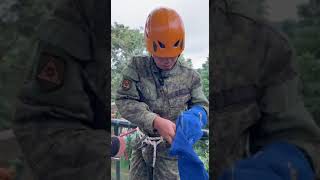 Rappelling of Trainee Army Soldier #army #junglefighter #philarmy #kapayapaankatahimikankaunlaran