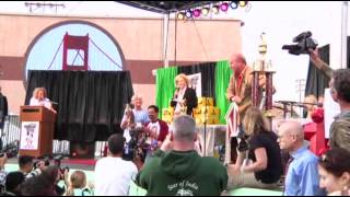 Raw Video: Mugly Wins World's Ugliest Dog Title