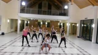 ALGUIEN ROBO- WISIN&NACHO CHOREO ZUMBA BY SARA