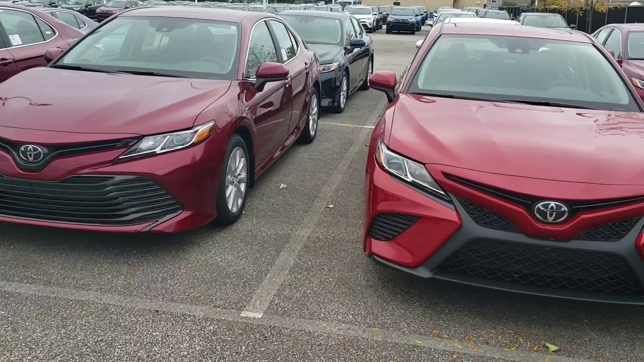 2019 Toyota Camry SE NEW Color "Emotional Red" (Bilingual) - YouTube