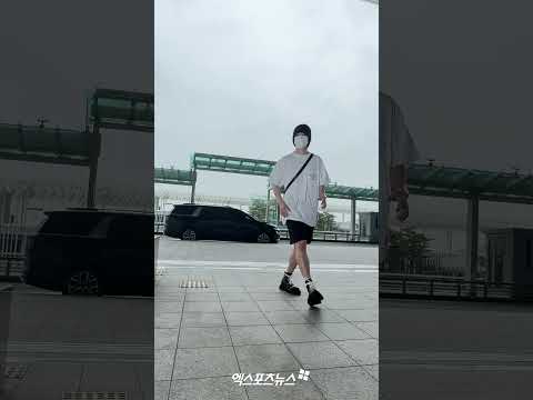 방탄소년단 지민, 미국 뉴욕으로 떠나는 출국길 모습!