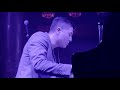 Pianist Plays Still Dre Onstage (AUDIENCE GOES CRAZY!)