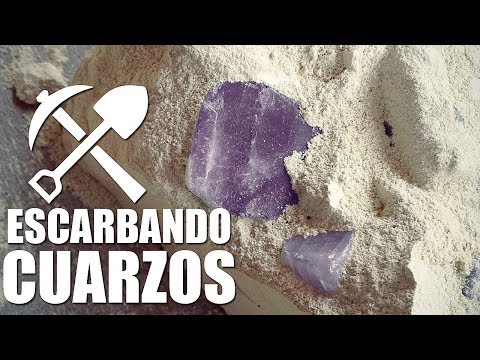 ASMR Español ♡ Escarbando Cuarzos ♡