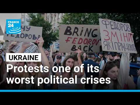 Ukraine plunges into political crisis as anger over defence minister's dismissal grows • FRANCE 24