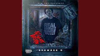 Hol' up (feat. Tiny Dc) Content