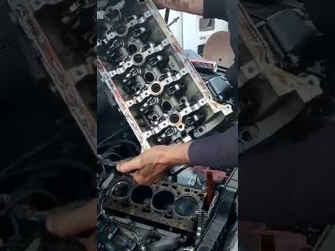 Audi A4 cylinder head removal / 0 compression in one cylinder