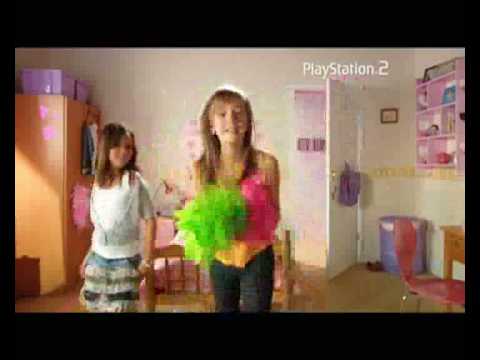 Eye Toy Play PomPom - YouTube