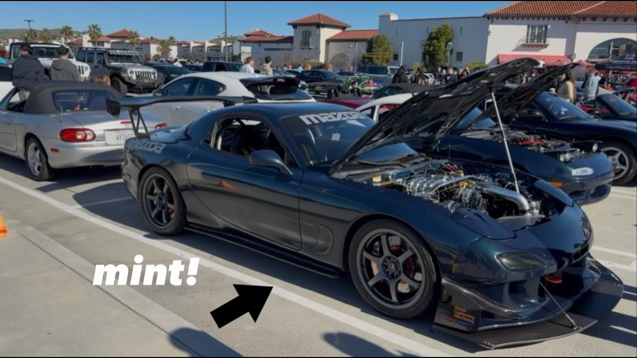 I found one of the best possible examples of the FD RX-7!